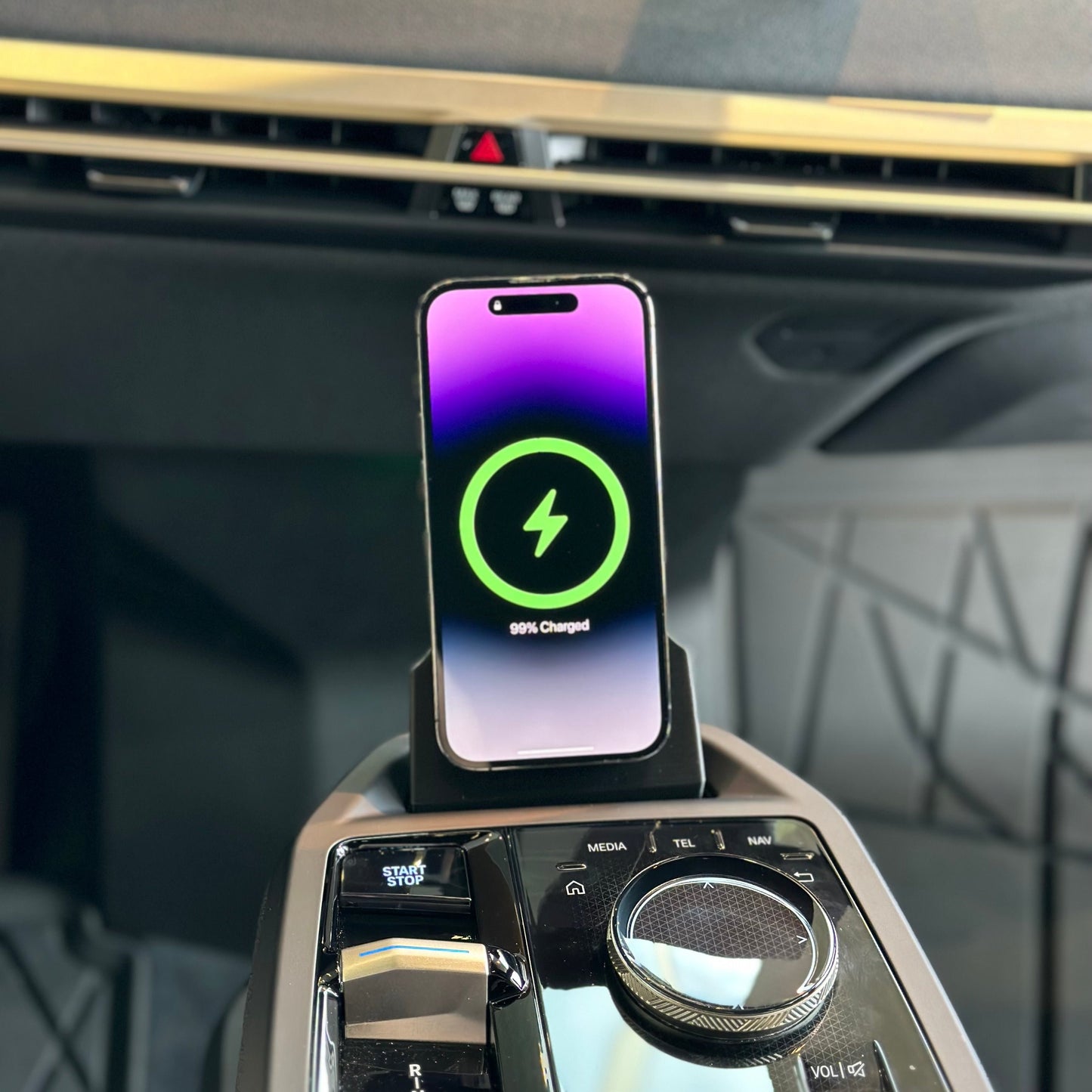 BMW iX MagSafe-Compatible Wireless Charging Stand